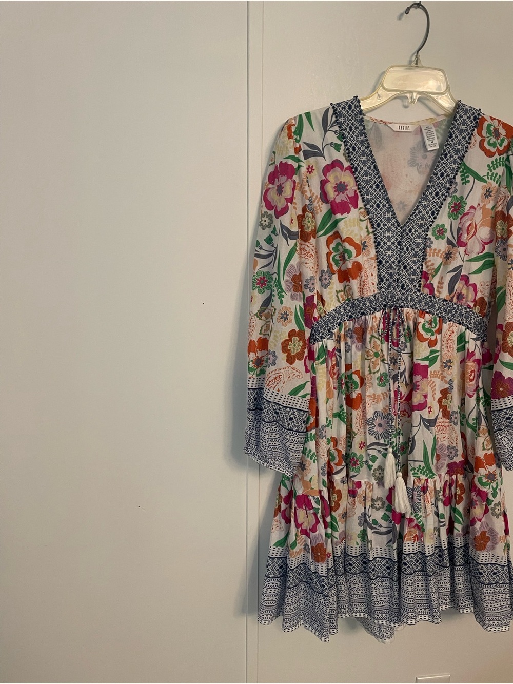 Kaktus Boho Floral Tiered Womens Dress with Blue Trim Size M V Neck Cottagecore - Picture 3 of 12